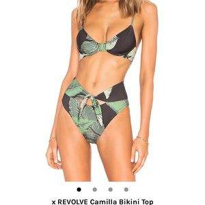 Beach riot revolve bikini NWT. Top and bottom sold together. Both size large